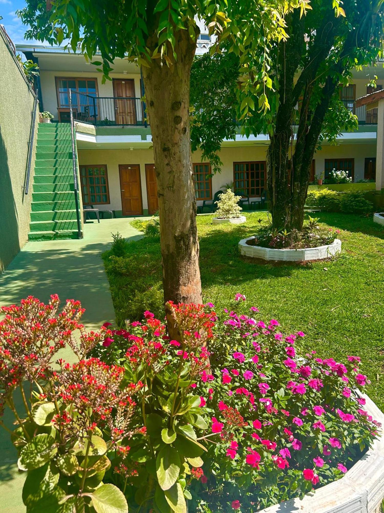 Tupa Hotel Iguazu Πουέρτο Ιγκουασού Εξωτερικό φωτογραφία
